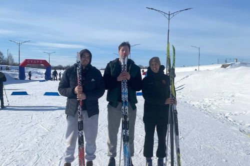 Волейбольный клуб «Коммунальник-Могилев» принял участие в областном спортивном празднике «Могилевская лыжня-2026»