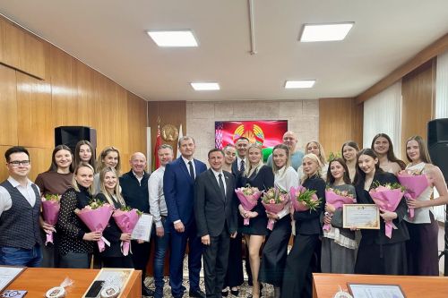 Торжественная встреча с руководителями, тренерским составом и игроками женской команды «Коммунальник-Могилев», посвящённая подведению итогов сезона 2025/2026 